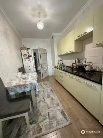 56.6 м², 2-комнатная квартира, этаж 4 из 10, 57 м², изображение - 6