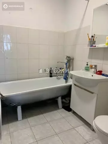 56.6 м², 2-комнатная квартира, этаж 4 из 10, 57 м², изображение - 9