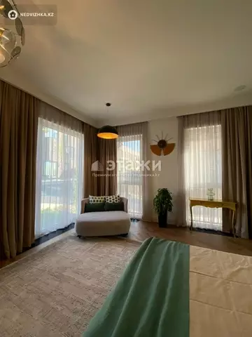 2-комнатная квартира, этаж 1 из 3, 105 м², на длительный срок