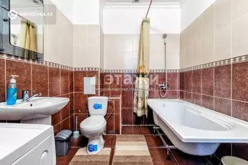 100 м², 2-комнатная квартира, этаж 2 из 10, 100 м², изображение - 0