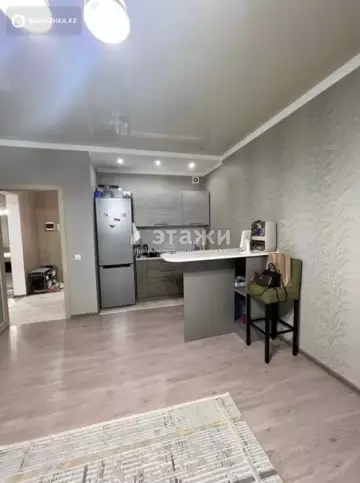 2-комнатная квартира, этаж 2 из 12, 49 м²