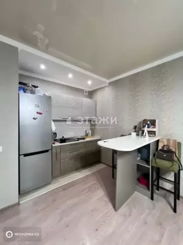 2-комнатная квартира, этаж 2 из 12, 49 м²
