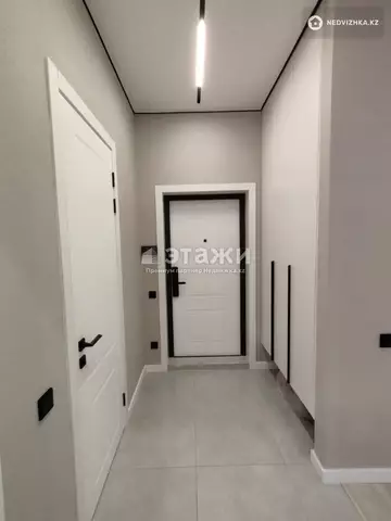 2-комнатная квартира, этаж 9 из 12, 40 м²