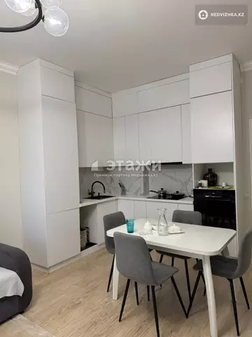 1-комнатная квартира, этаж 7 из 17, 64 м²