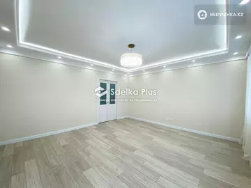 3-комнатная квартира, этаж 5 из 8, 12 м²