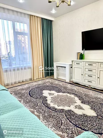4-комнатная квартира, этаж 2 из 9, 108 м²