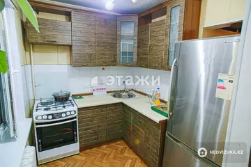 3-комнатная квартира, этаж 1 из 5, 56 м², на длительный срок