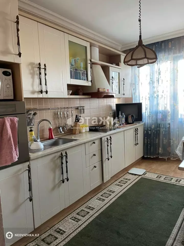 62.8 м², 2-комнатная квартира, этаж 3 из 17, 63 м², изображение - 1