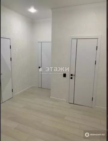 60.3 м², 2-комнатная квартира, этаж 3 из 12, 60 м², изображение - 2