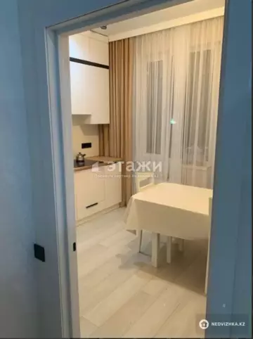 60.3 м², 2-комнатная квартира, этаж 3 из 12, 60 м², изображение - 6