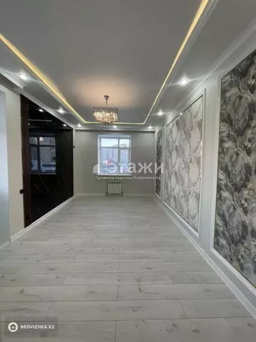2-комнатная квартира, этаж 6 из 9, 71 м²