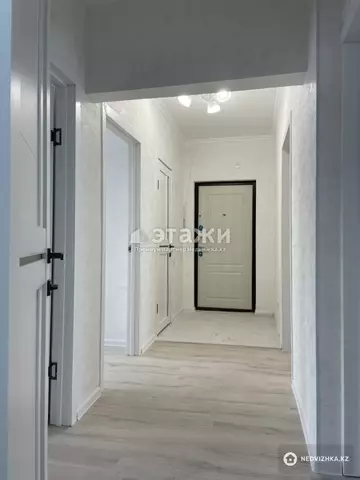 77 м², 3-комнатная квартира, этаж 2 из 9, 77 м², изображение - 0