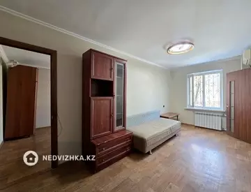 2-комнатная квартира, этаж 2 из 3, 43 м²