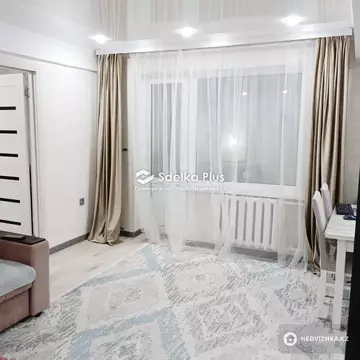 2-комнатная квартира, этаж 3 из 5, 47 м²