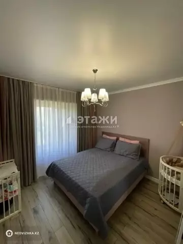 2-комнатная квартира, этаж 5 из 5, 60 м²