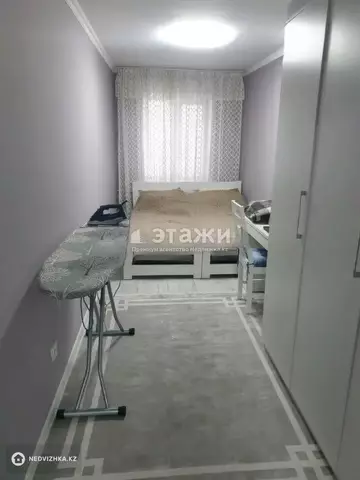 2-комнатная квартира, этаж 4 из 4, 42 м²