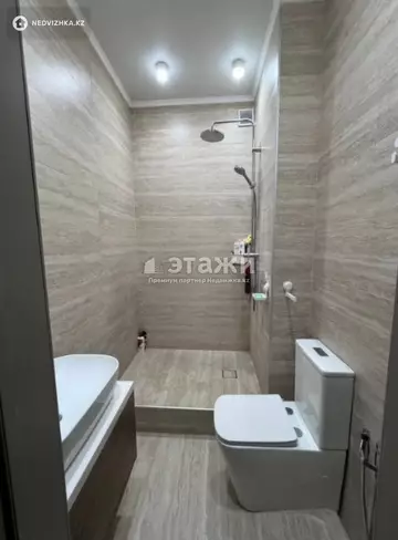 4-комнатная квартира, этаж 12 из 12, 122 м²