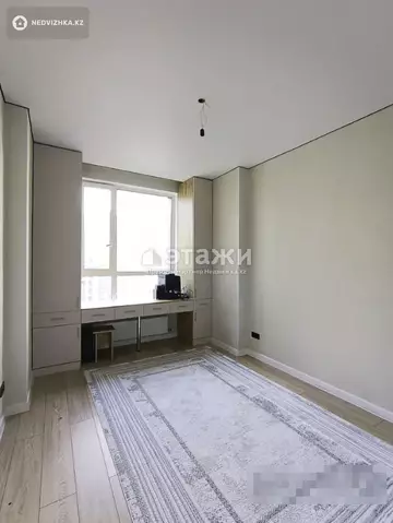 3-комнатная квартира, этаж 9 из 12, 84 м²