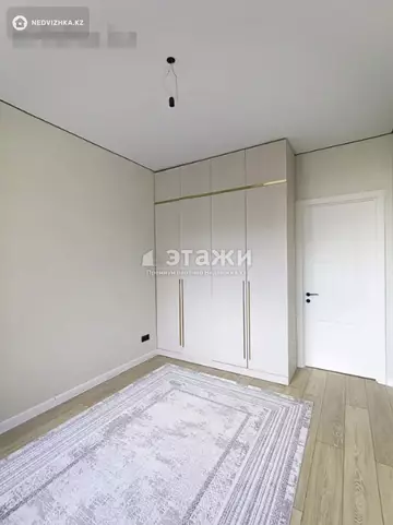 3-комнатная квартира, этаж 9 из 12, 84 м²