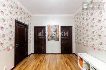 107 м², 3-комнатная квартира, этаж 4 из 8, 107 м², изображение - 10