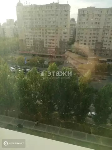 1-комнатная квартира, этаж 8 из 16, 49 м²