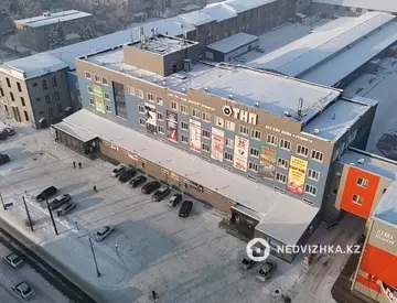 Здание, 3 этажа, 8 081 м²
