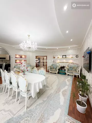 142 м², 3-комнатная квартира, этаж 4 из 12, 142 м², изображение - 2