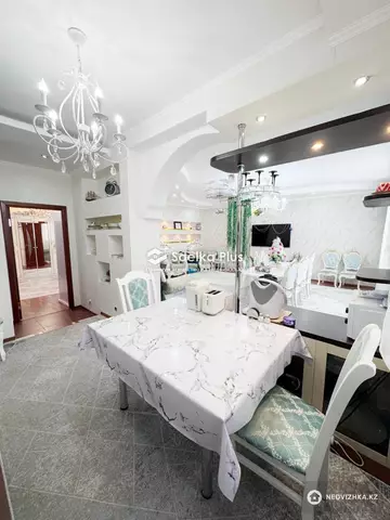 142 м², 3-комнатная квартира, этаж 4 из 12, 142 м², изображение - 9