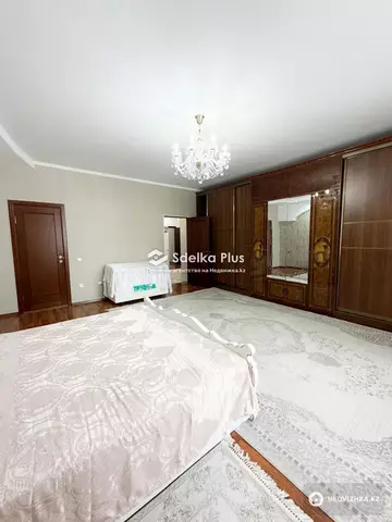 142 м², 3-комнатная квартира, этаж 4 из 12, 142 м², изображение - 18