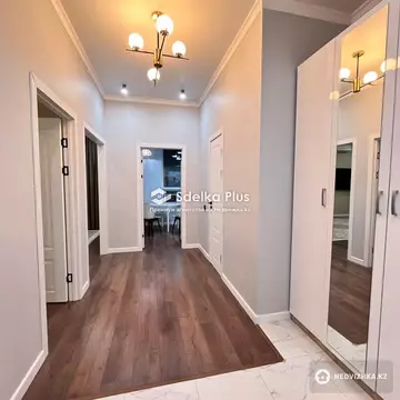 2-комнатная квартира, этаж 9 из 9, 61 м²