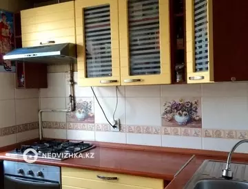 2-комнатная квартира, этаж 3 из 4, 45 м²