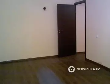 1-комнатная квартира, этаж 1 из 4, 33 м²