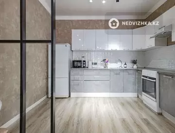 50 м², 2-комнатная квартира, этаж 5 из 28, 50 м², посуточно, изображение - 8
