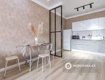 50 м², 2-комнатная квартира, этаж 5 из 28, 50 м², посуточно, изображение - 10