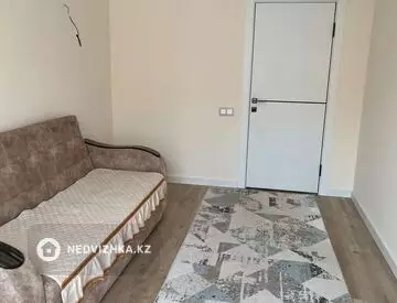 2-комнатная квартира, этаж 2 из 4, 47 м²