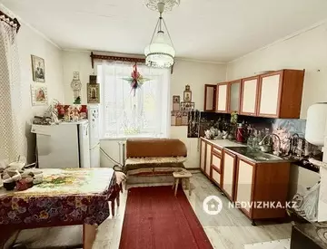 4-комнатный дом, 13.6 соток, 75 м²