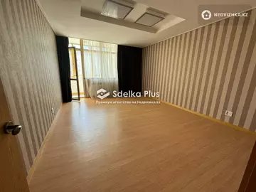 3-комнатная квартира, этаж 18 из 23, 138 м²