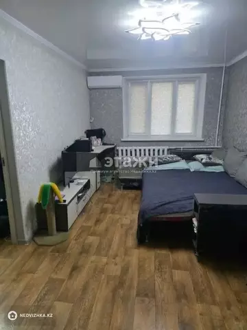 2-комнатная квартира, этаж 3 из 4, 40 м²