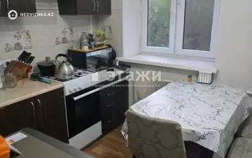 2-комнатная квартира, этаж 3 из 4, 40 м²
