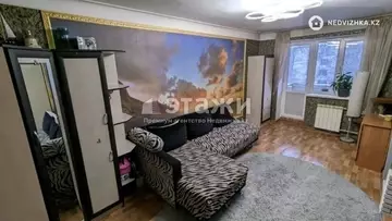 2-комнатная квартира, этаж 3 из 4, 42 м²