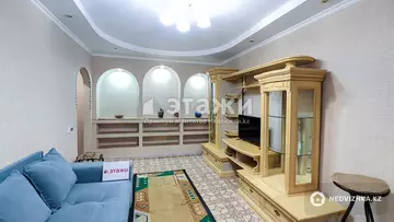 2-комнатная квартира, этаж 1 из 4, 42 м², на длительный срок