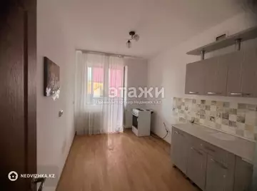 1-комнатная квартира, этаж 4 из 5, 33 м²