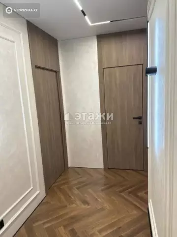 4-комнатная квартира, этаж 13 из 16, 118 м²