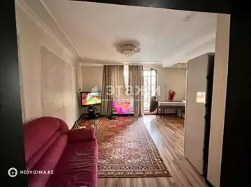 2-комнатная квартира, этаж 5 из 9, 60 м²