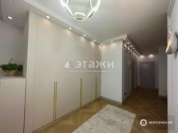 3-комнатная квартира, этаж 6 из 23, 128 м²