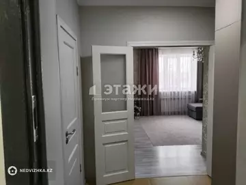 2-комнатная квартира, этаж 8 из 8, 48 м²