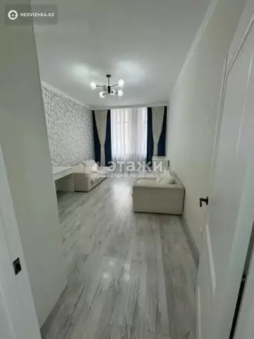 76.4 м², 3-комнатная квартира, этаж 2 из 9, 76 м², изображение - 3