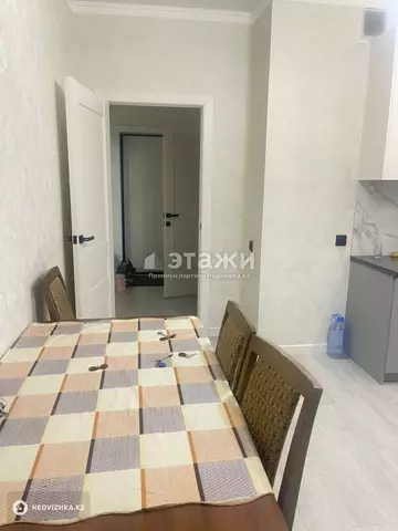 1-комнатная квартира, этаж 2 из 12, 46 м²