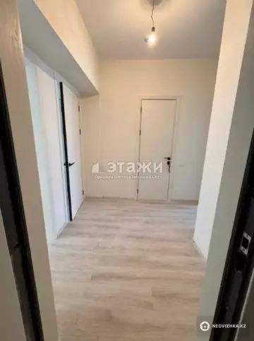 2-комнатная квартира, этаж 4 из 12, 67 м²