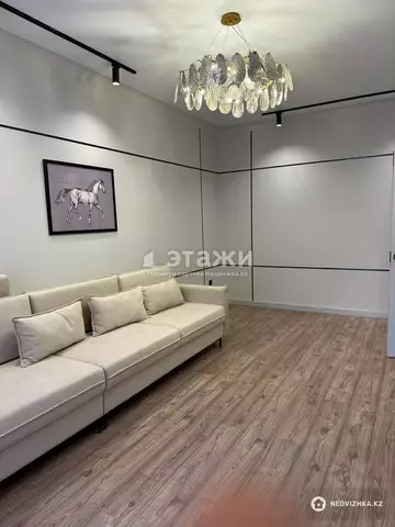 3-комнатная квартира, этаж 4 из 9, 83 м²